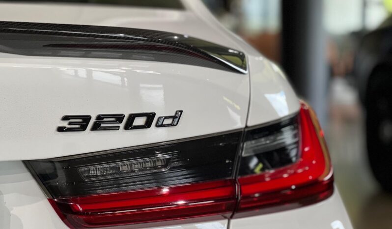 
								2022 BMW 3 Series 320d Mzansi Edition full									