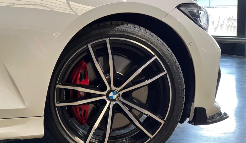 
								2022 BMW 3 Series 320d Mzansi Edition full									