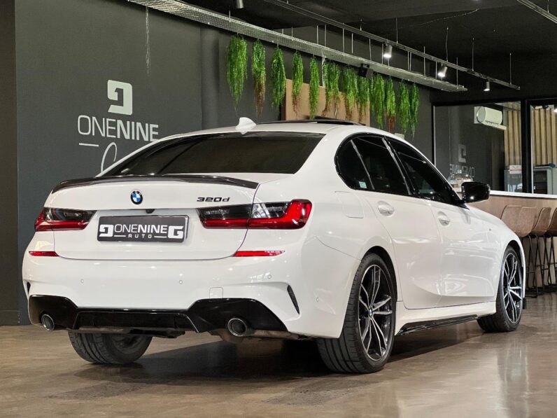 
								2022 BMW 3 Series 320d Mzansi Edition full									