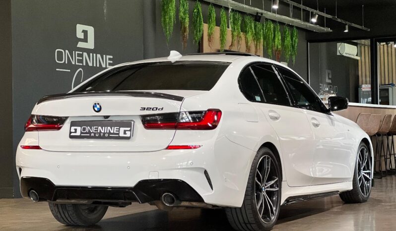 
								2022 BMW 3 Series 320d Mzansi Edition full									