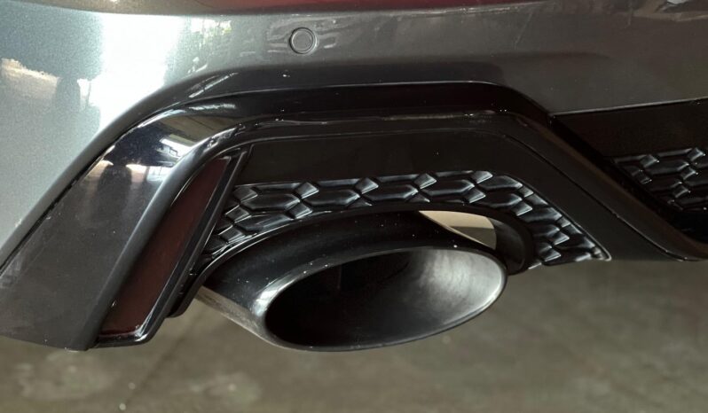 
								2021 Audi RS6 Quattro full									