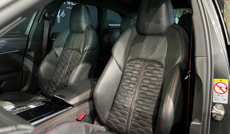 
								2021 Audi RS6 Quattro full									