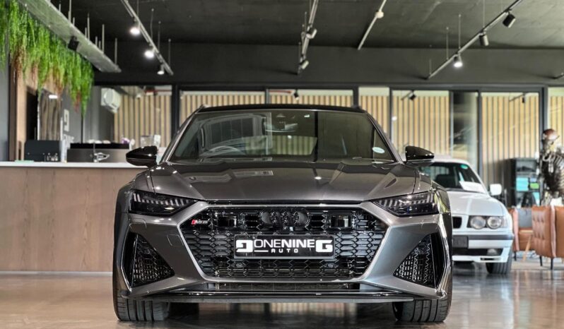 
								2021 Audi RS6 Quattro full									