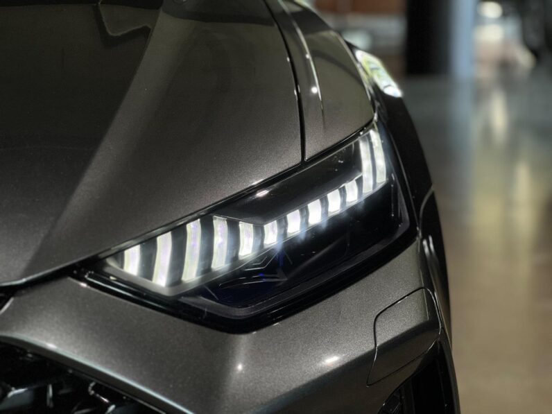 
								2021 Audi RS6 Quattro full									