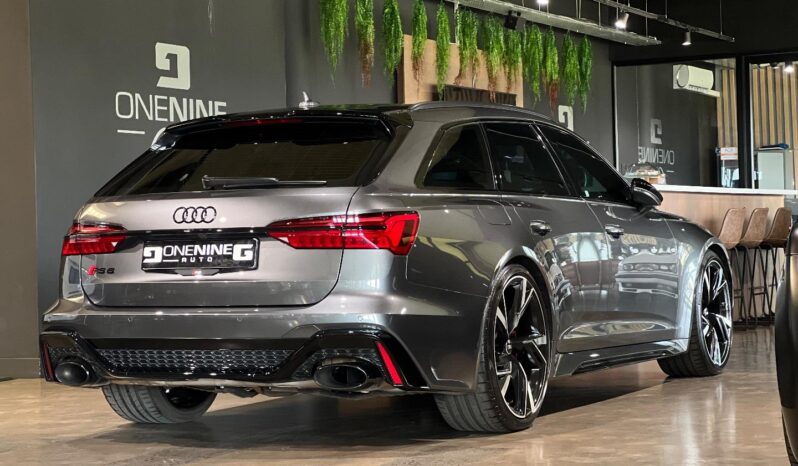 
								2021 Audi RS6 Quattro full									