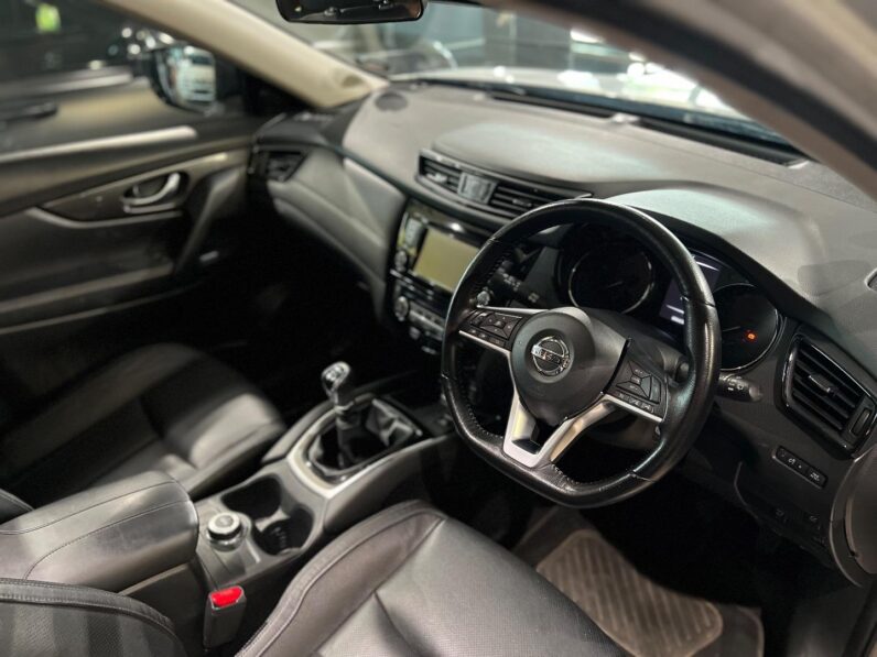 
								2020 Nissan X-Trail 1.6dCi 4×4 Tekna full									