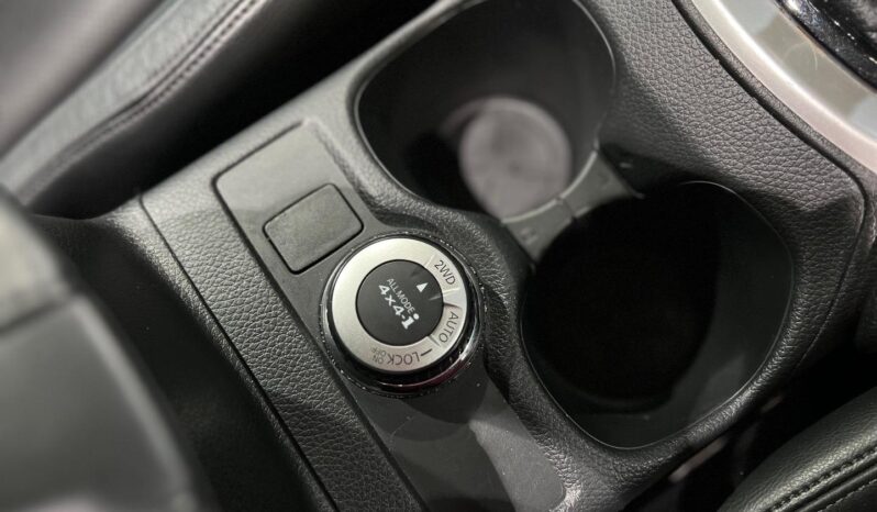 
								2020 Nissan X-Trail 1.6dCi 4×4 Tekna full									