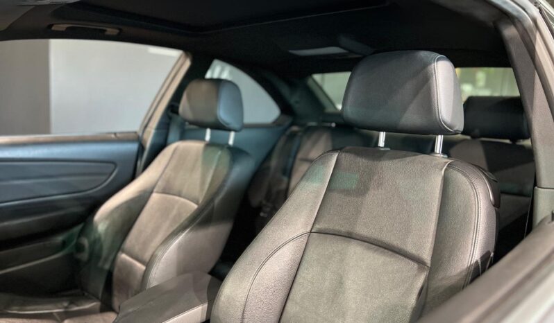 
								2010 BMW 1 Series 135i Coupe full									