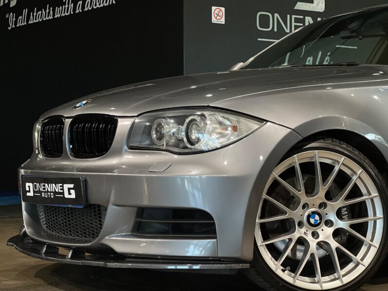 
								2010 BMW 1 Series 135i Coupe full									