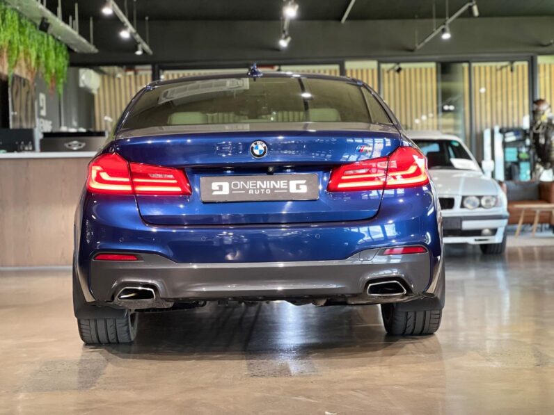 
								2017 BMW 5 Series 520d M Sport full									