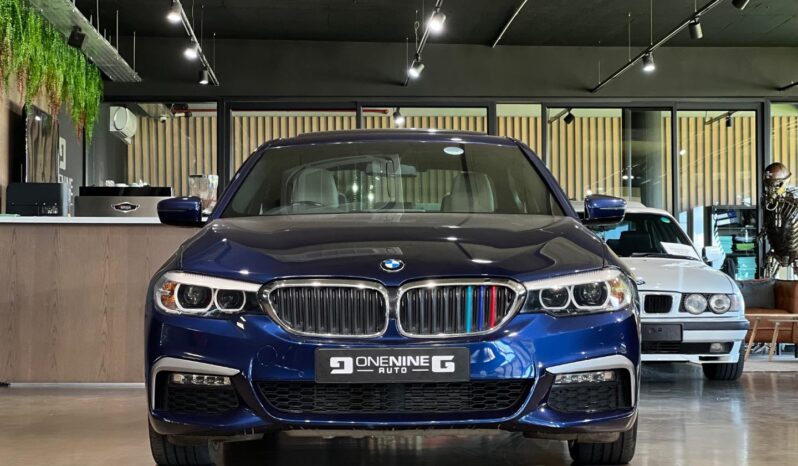 
								2017 BMW 5 Series 520d M Sport full									