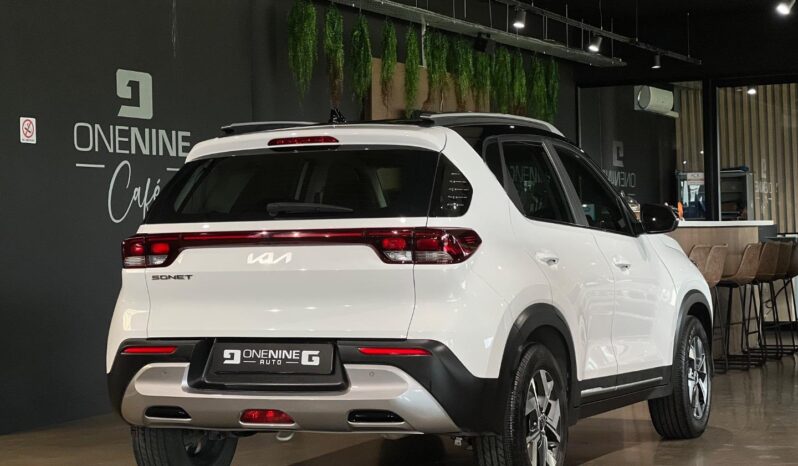 
								2021 Kia Sonet 1.5 EX full									