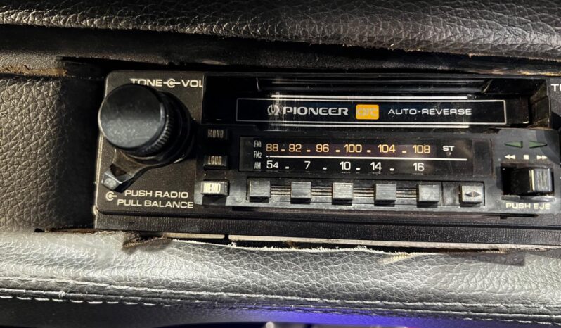 
								1980 Valiant Charger 5.7 L full									