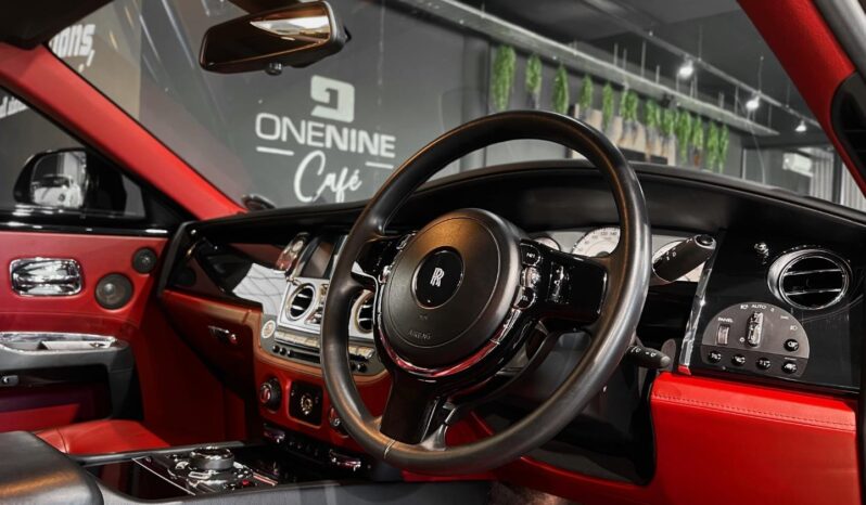 
								2016 Rolls-Royce Ghost 6.6L full									