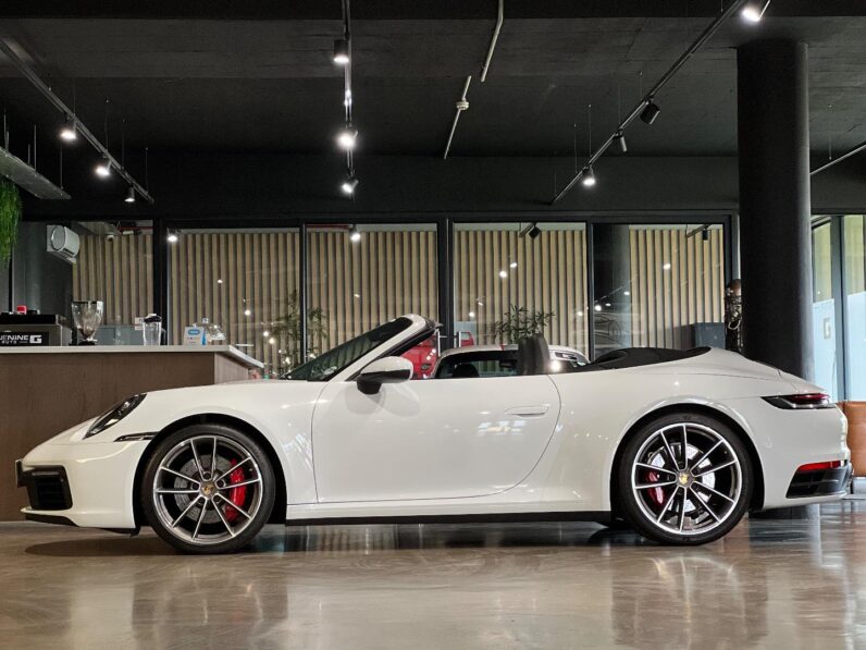 
								2020 Porsche 911 Carrera S Cabriolet full									