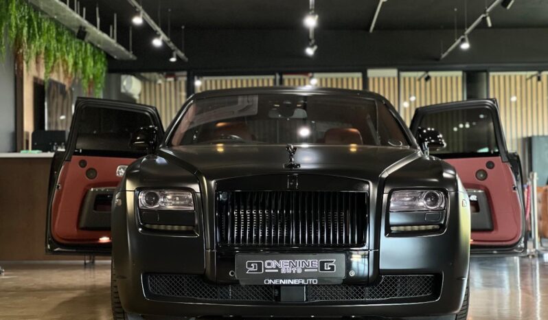 
								2016 Rolls-Royce Ghost 6.6L full									