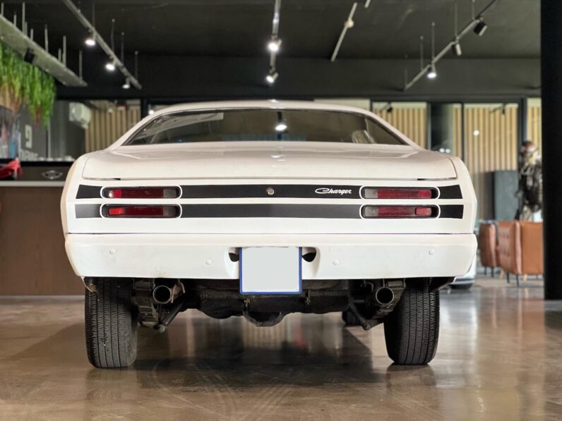 
								1980 Valiant Charger 5.7 L full									