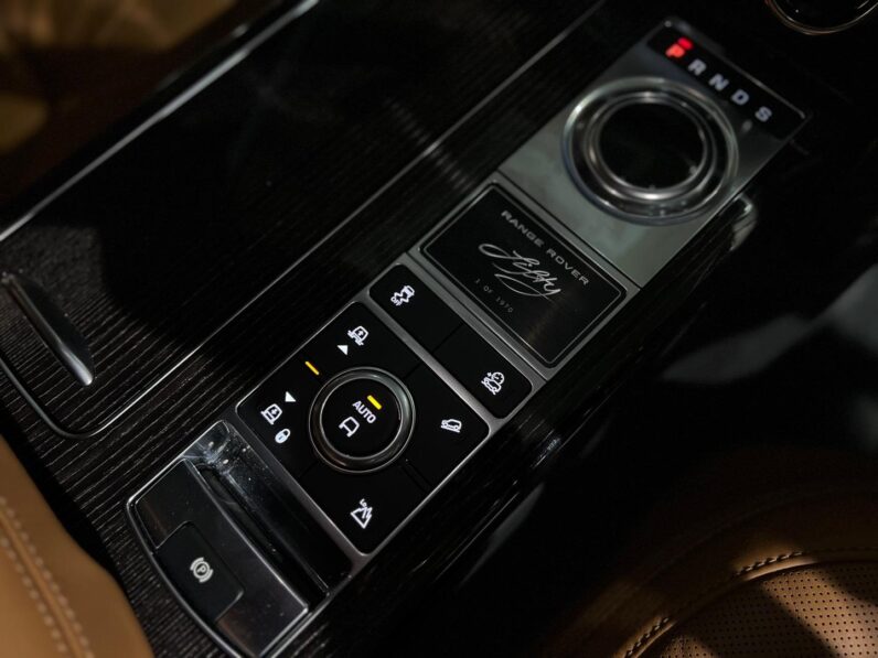 
								2021 Land Rover Range Rover Autobiography Fifty SDV8 full									