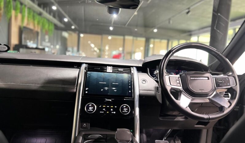 
								2021 Land Rover Discovery P360 R-Dynamic HSE full									