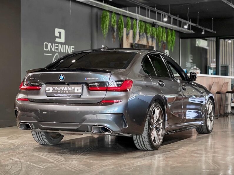 
								2019 BMW 3 Series M340i xDrive M Performance Launch Edition full									