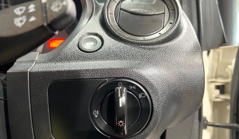 
								2014 Ford Figo 1.4 Ambiente full									