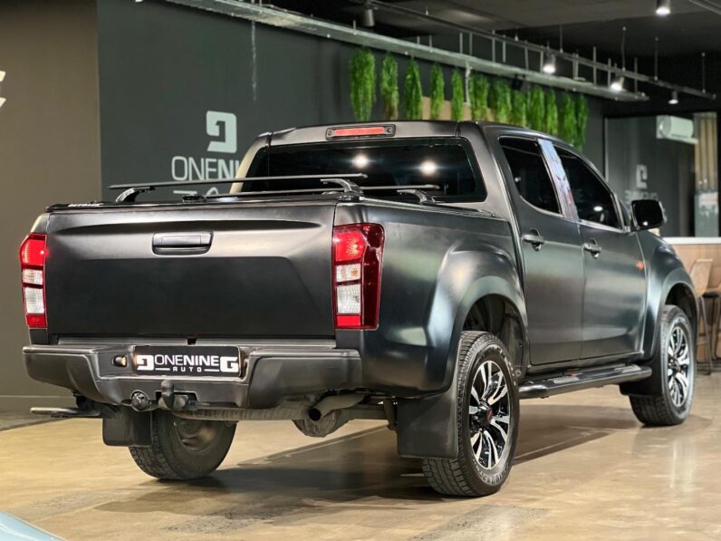 
								2017 Isuzu KB 250D-Teq Double Cab X-Rider full									