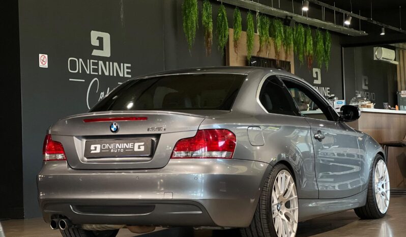 
								2010 BMW 1 Series 135i Coupe full									