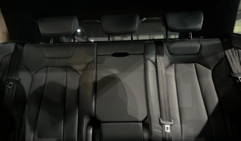 
								2021 Audi SQ8 TDI Quattro full									