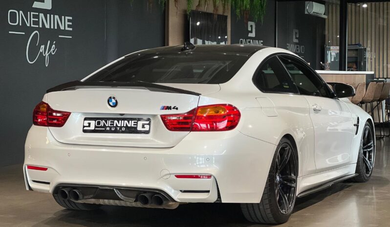 
								2016 BMW M4 Coupe Auto full									