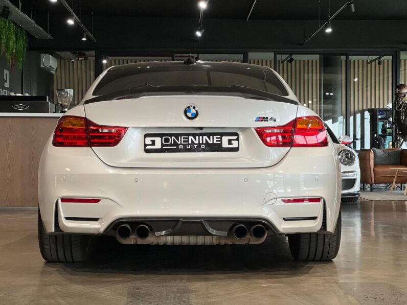 
								2016 BMW M4 Coupe Auto full									