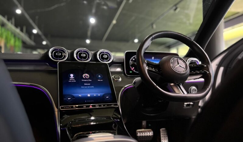 
								2023 Mercedes-Benz C-Class C200 AMG Line full									