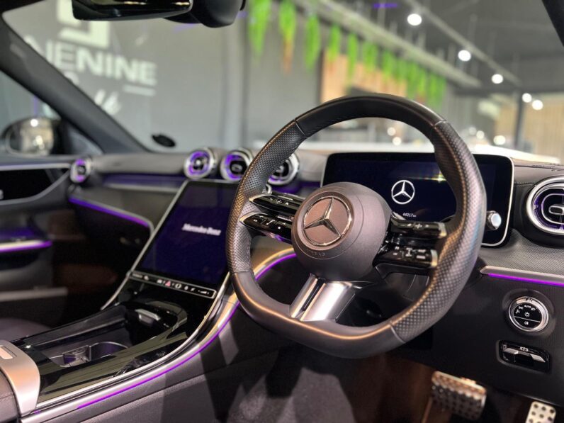 
								2023 Mercedes-Benz C-Class C200 AMG Line full									