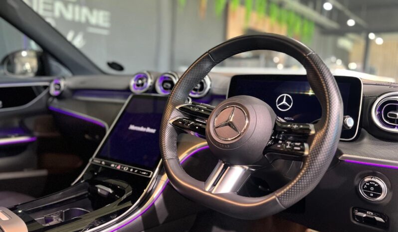 
								2023 Mercedes-Benz C-Class C200 AMG Line full									