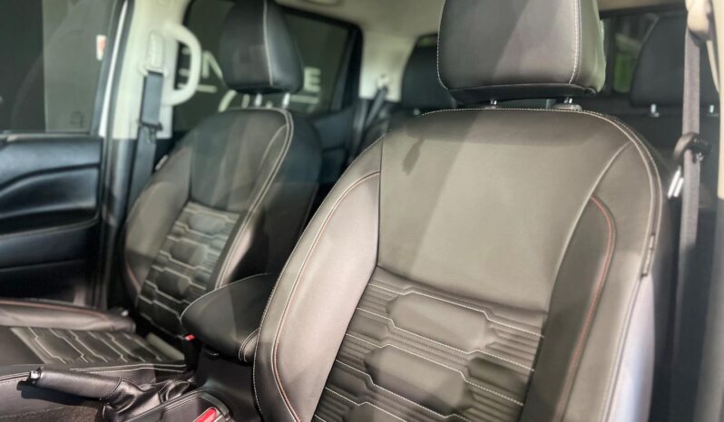 
								2025 Nissan Navara 2.5DDTi Double Cab PRO-2X full									