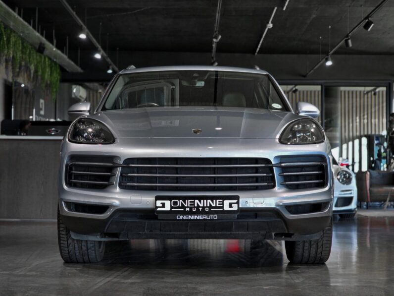 
								2018 Porsche Cayenne S full									