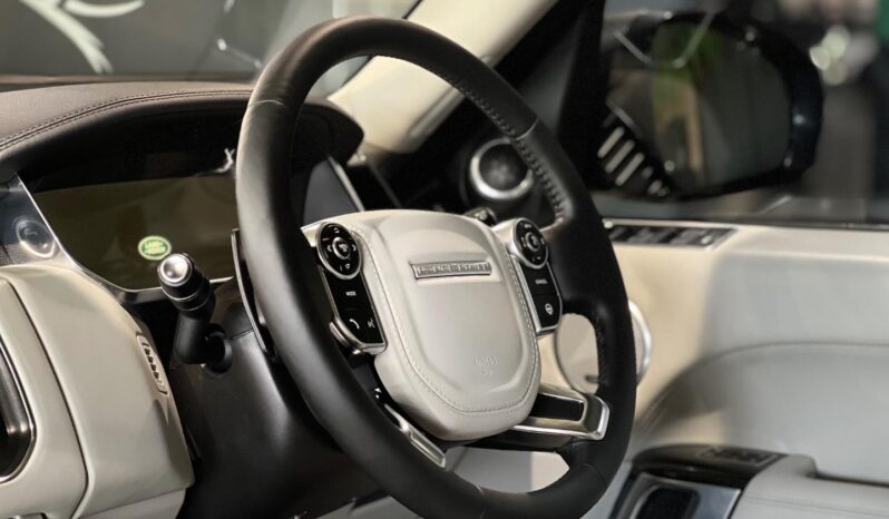 
								2014 Land Rover Range Rover Vogue SE Supercharged full									