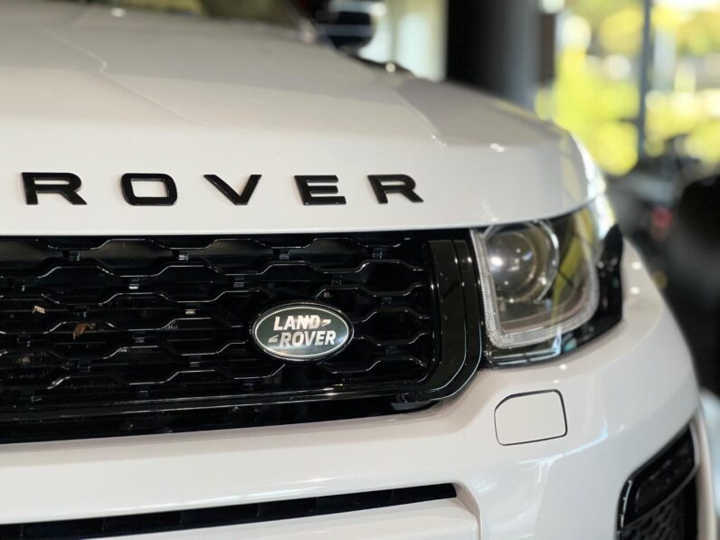 
								2017 Land Rover Range Rover Evoque Convertible HSE Dynamic Si4 full									