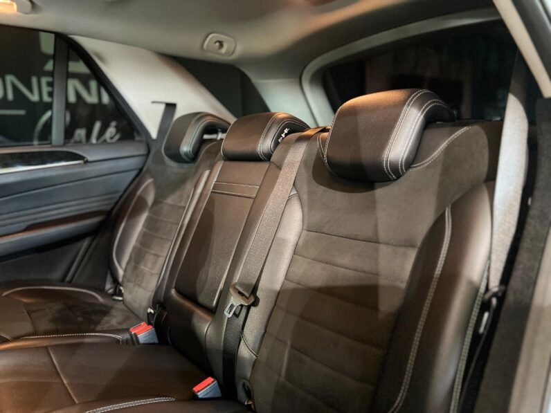 
								2013 Mercedes-Benz ML ML350 BlueTec full									