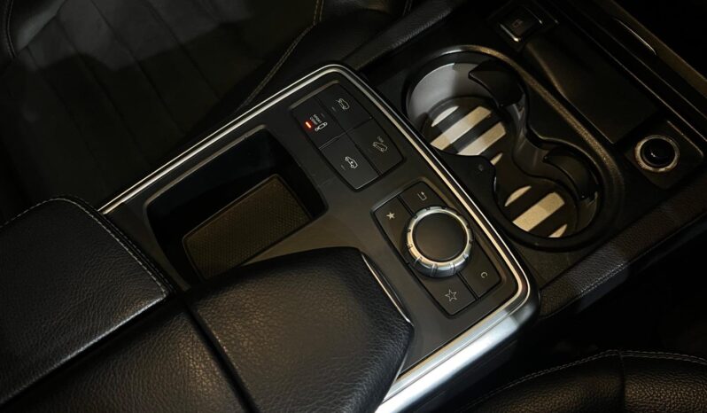 
								2013 Mercedes-Benz ML ML350 BlueTec full									