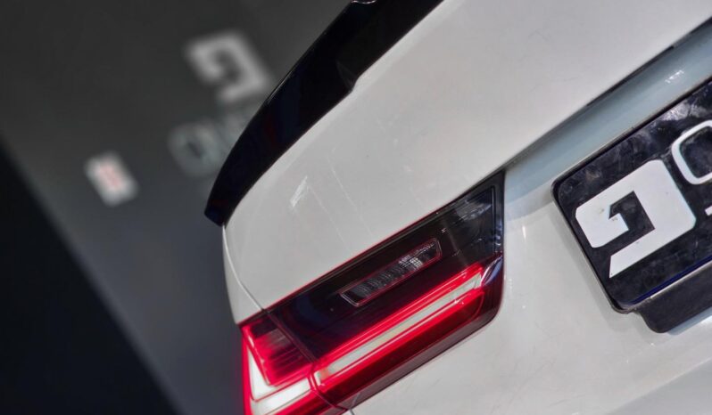 
								2019 BMW 3 Series 330d M Sport full									