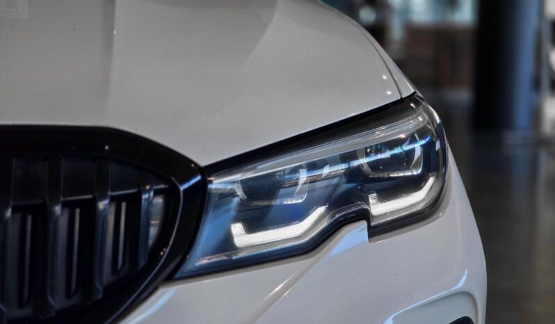 
								2019 BMW 3 Series 330d M Sport full									