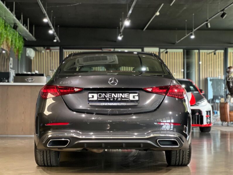 
								2023 Mercedes-Benz C-Class C200 AMG Line full									
