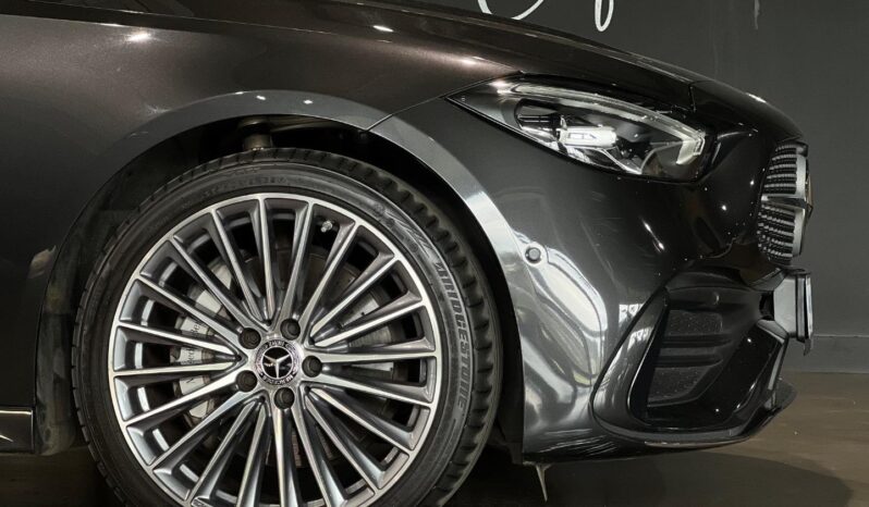 
								2023 Mercedes-Benz C-Class C200 AMG Line full									