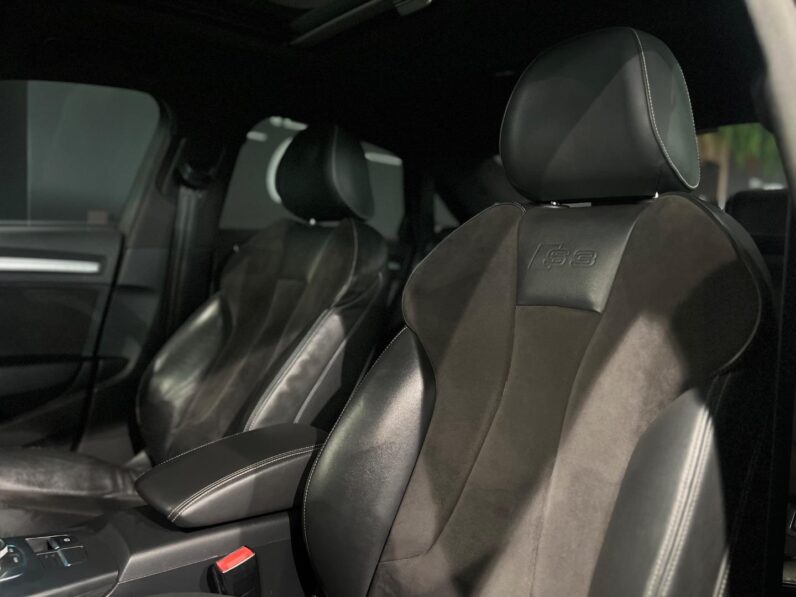 
								2015 Audi S3 Sedan Quattro full									