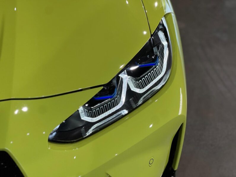 
								2021 BMW M4 Competition Coupe full									