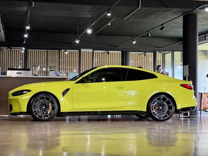 
								2021 BMW M4 Competition Coupe full									