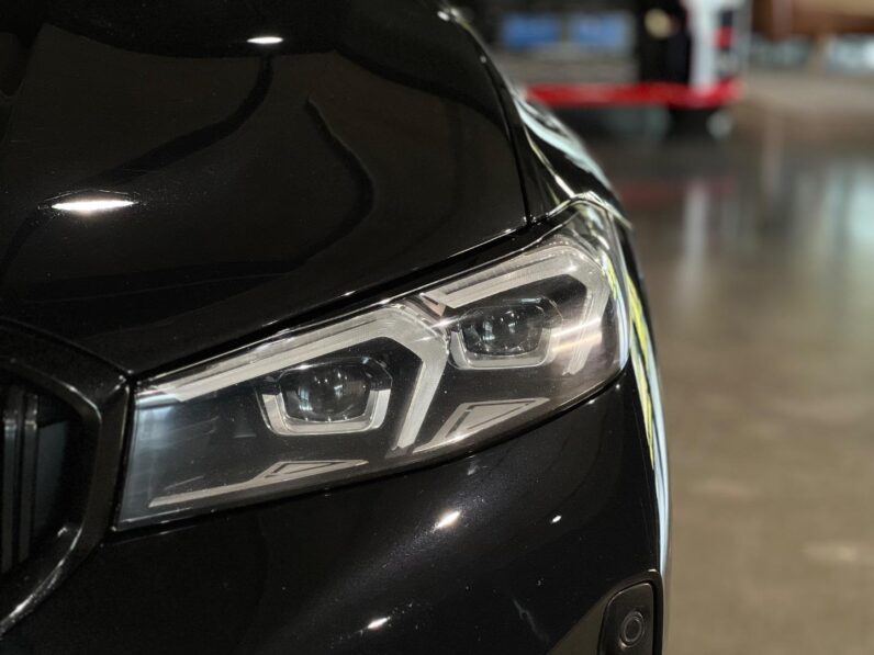 
								2022 BMW 3 Series 330i M Sport full									