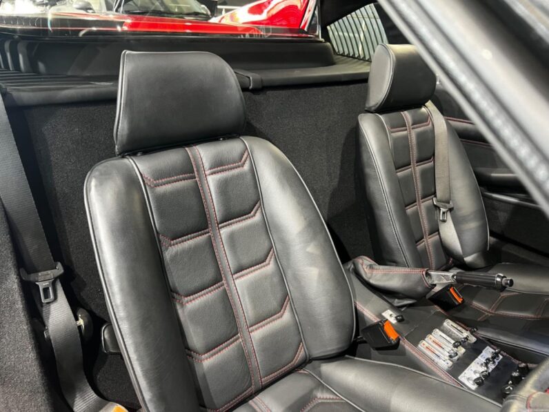 
								1982 Ferrari 308 GTSi full									