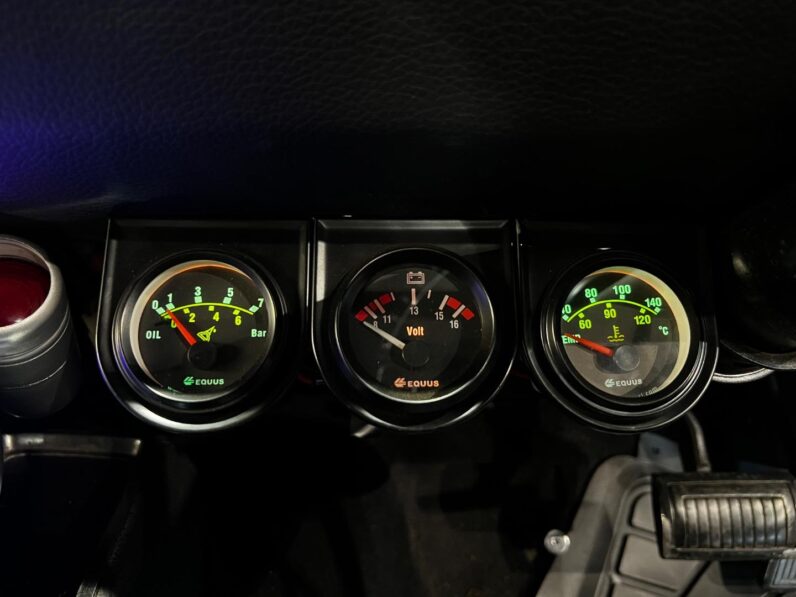 
								1980 Valiant Charger 5.7 L full									