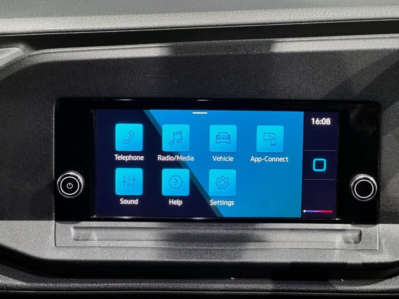 
								2022 Volkswagen Caddy Kombi 2.0TDI full									